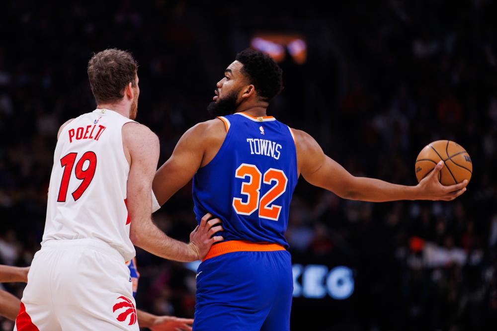 而西蒙斯所 而西蒙斯所