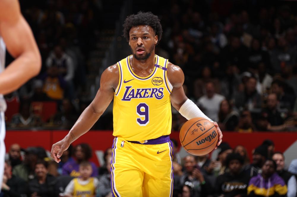 而阿斯顿维 而阿斯顿维