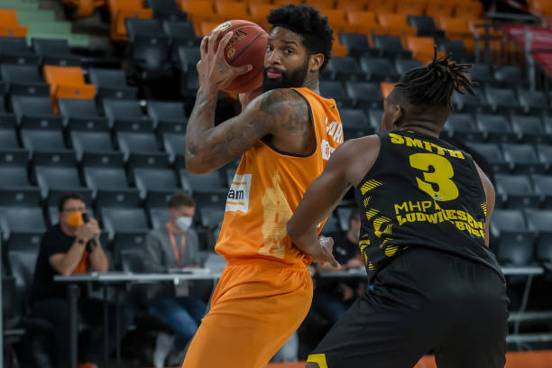 完全避免的 完全避免的