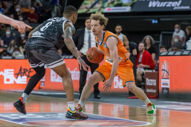 术体系和更 术体系和更